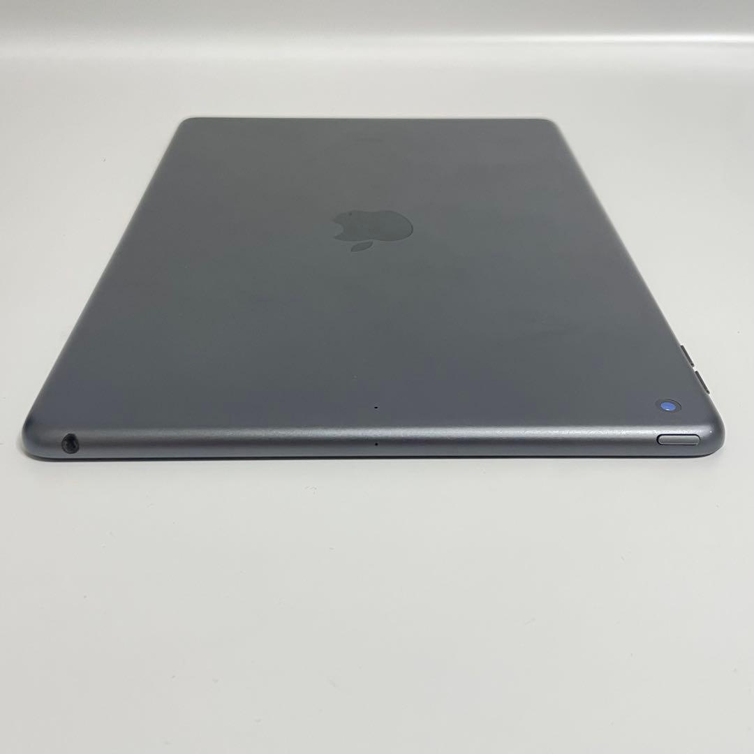 Apple iPad7世代　アイパッド7 32GB 10.2インチ