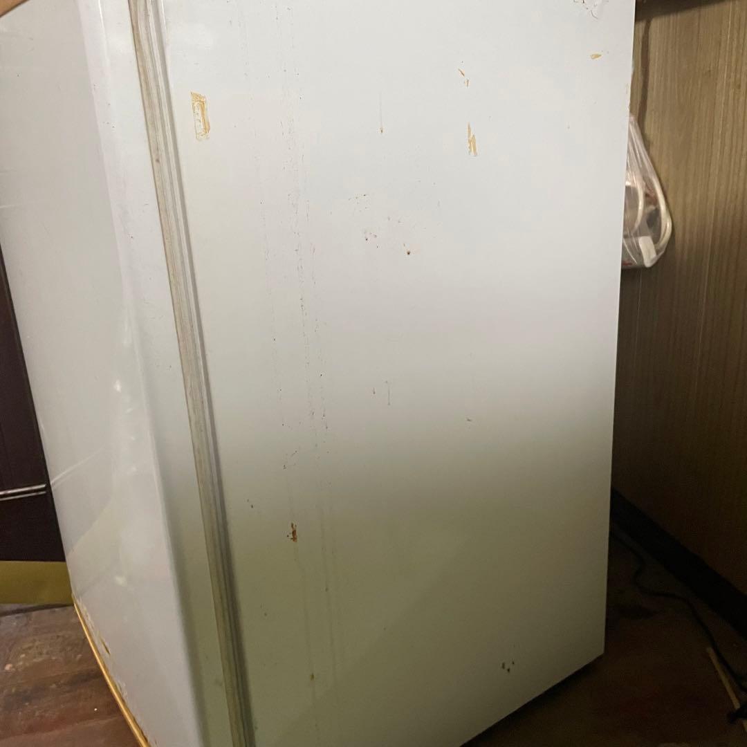 【未使用】大容量　冷凍庫 88L 送料無料設置込み