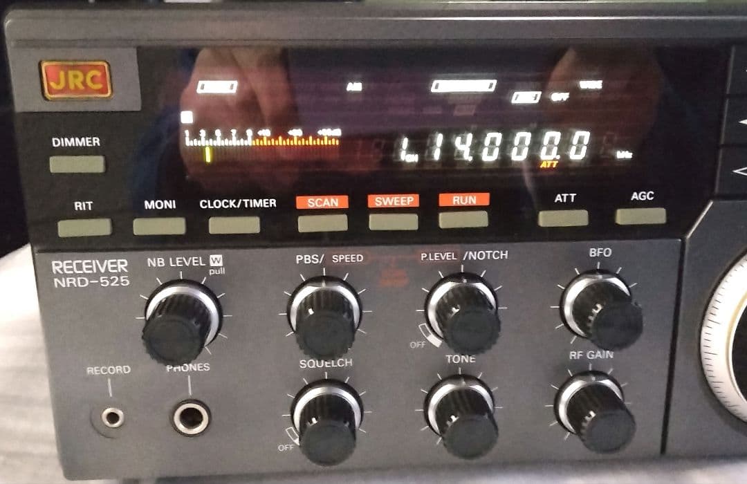 【超美品】NRD-525/JRC日本無線/オールモードHF受信機