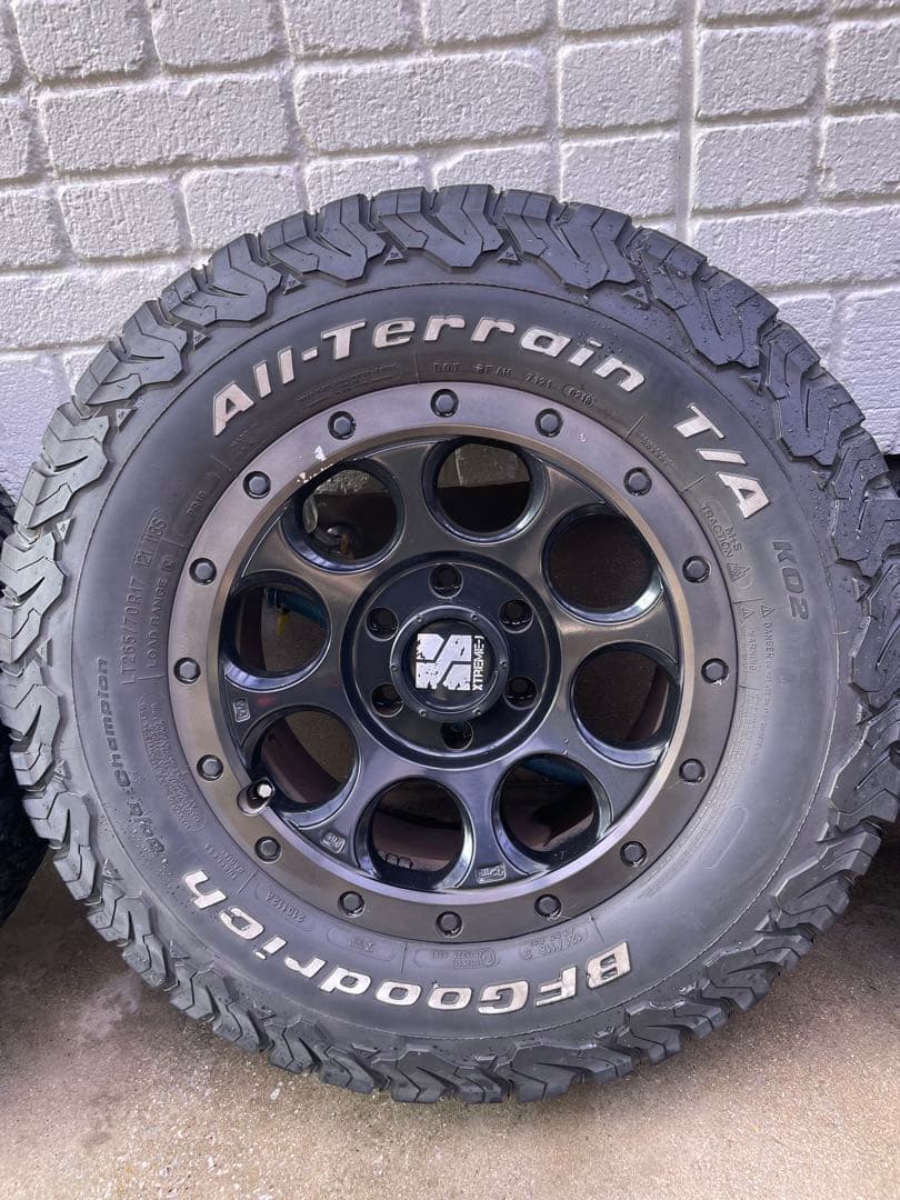 エクストリームJ XJ03 BFGoodrich AT 265/70R17