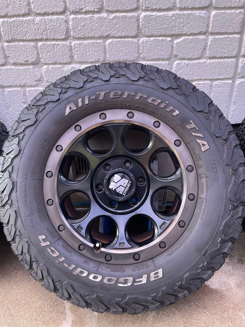エクストリームJ XJ03 BFGoodrich AT 265/70R17