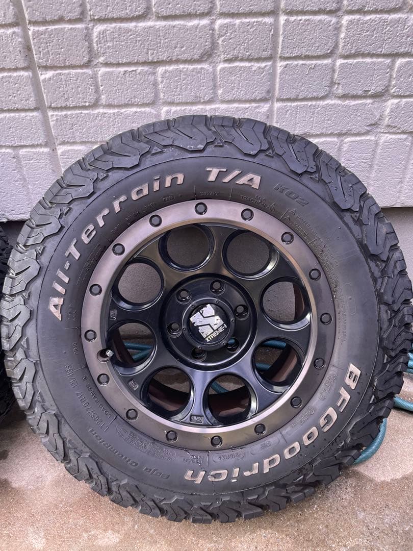 エクストリームJ XJ03 BFGoodrich AT 265/70R17
