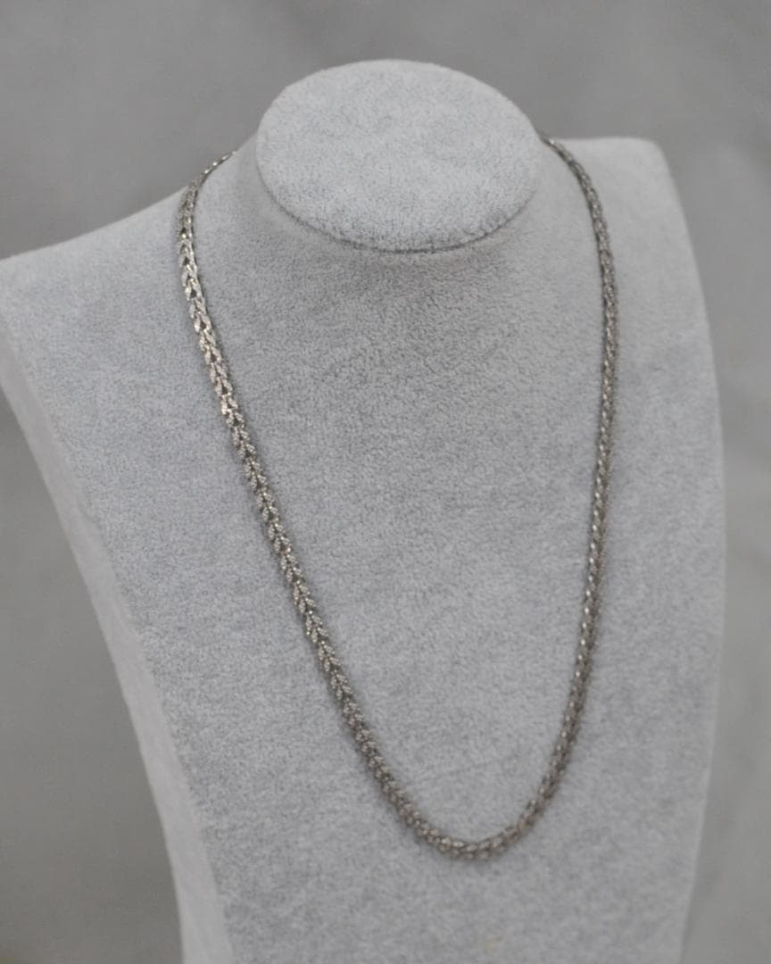 純プラチナ　ネックレス　１１．６ｇ