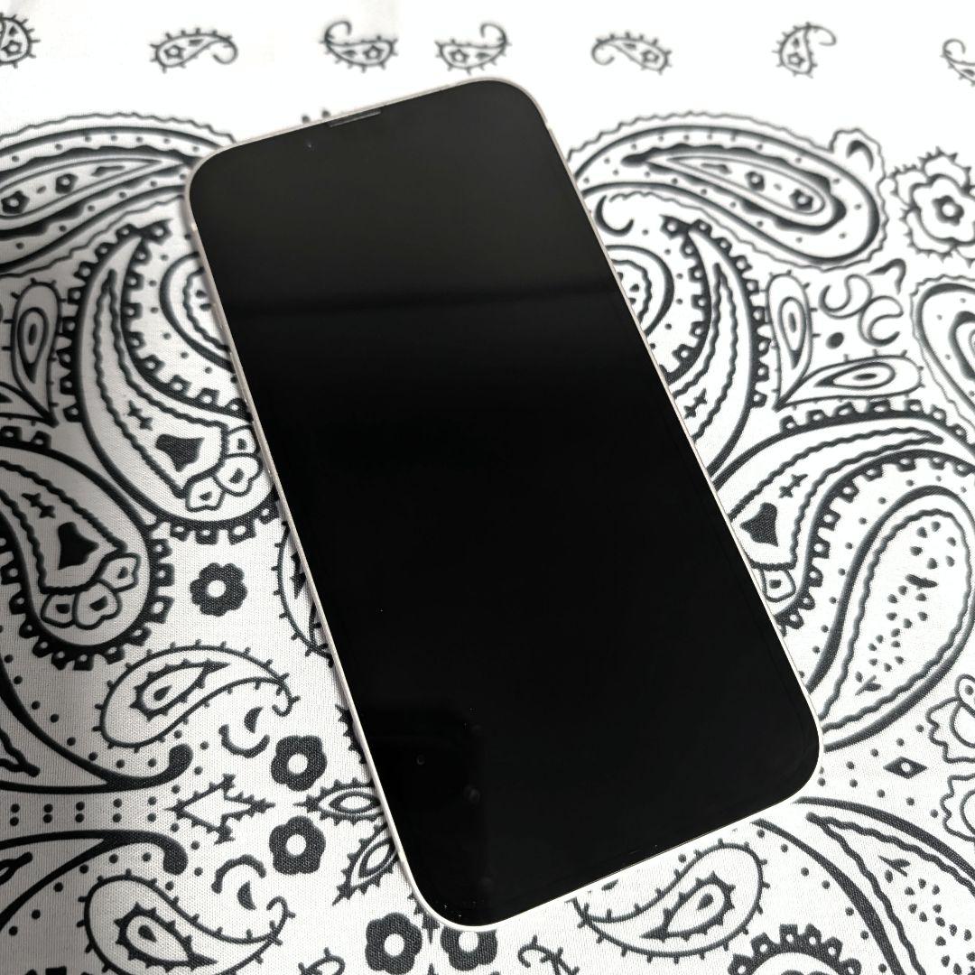 Apple iPhone 13 128GB SIMフリー 美品 高性能 ゲーム