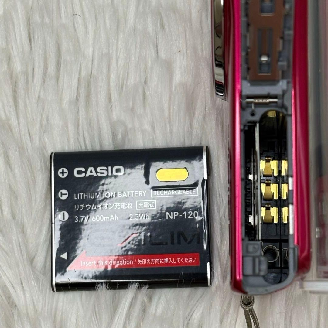 美品　CASIO カメラ　EX-ZS20 充電器　箱　レッド コンデジ　動作品