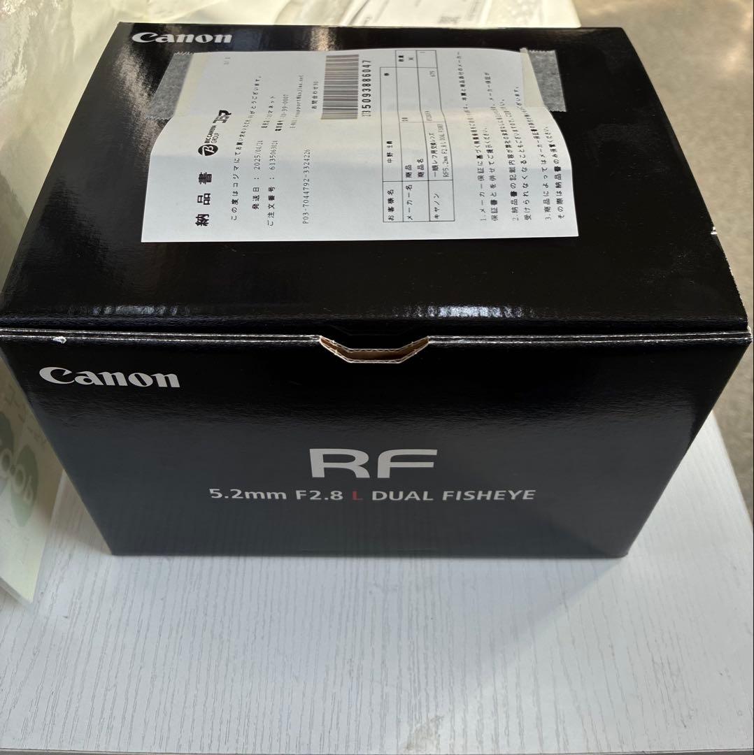 CANON カメラレンズ RF5.2mm F2.8 L DUAL FISHEYE