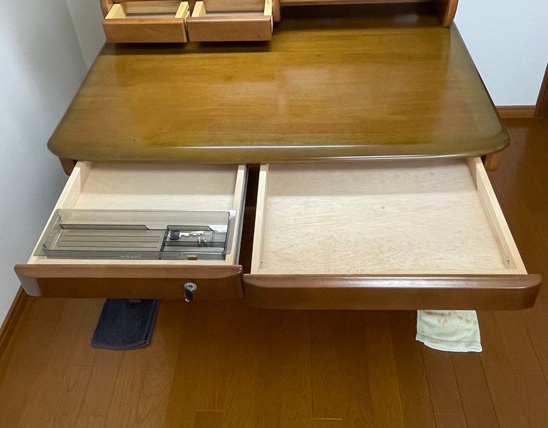 【4点セットの①机のみ】 旧チトセ株式会社製 学習机 勉強机