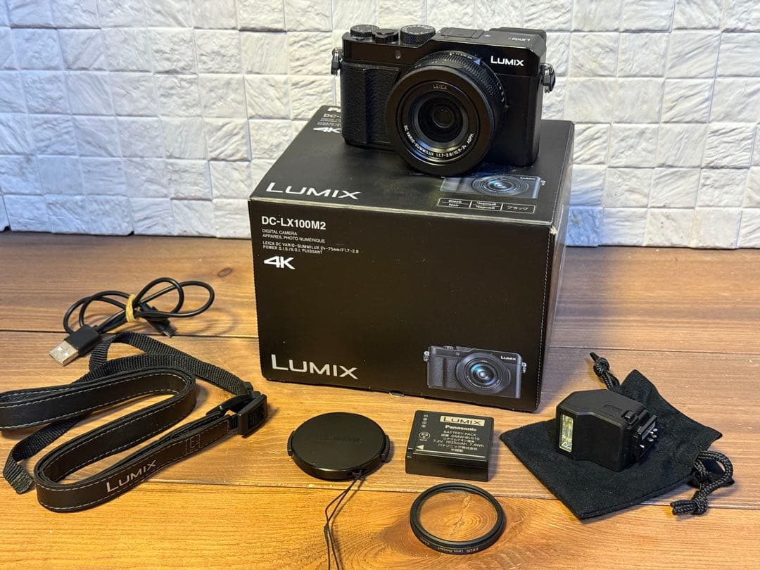 【美品中古】Leicaレンズ搭載 Lumix DC-LX100M2