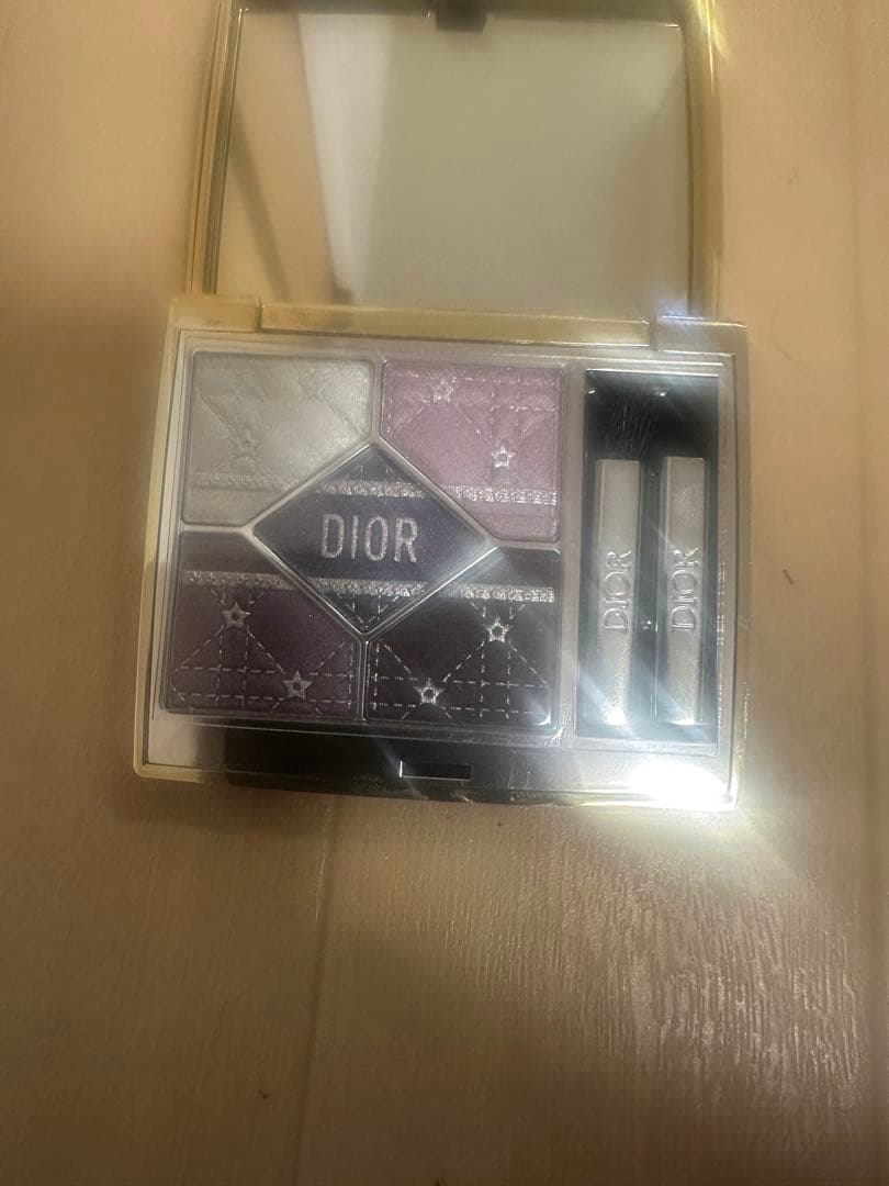 912 ディオールショウ サンククルール　ホリデー コレクション 2025 新品