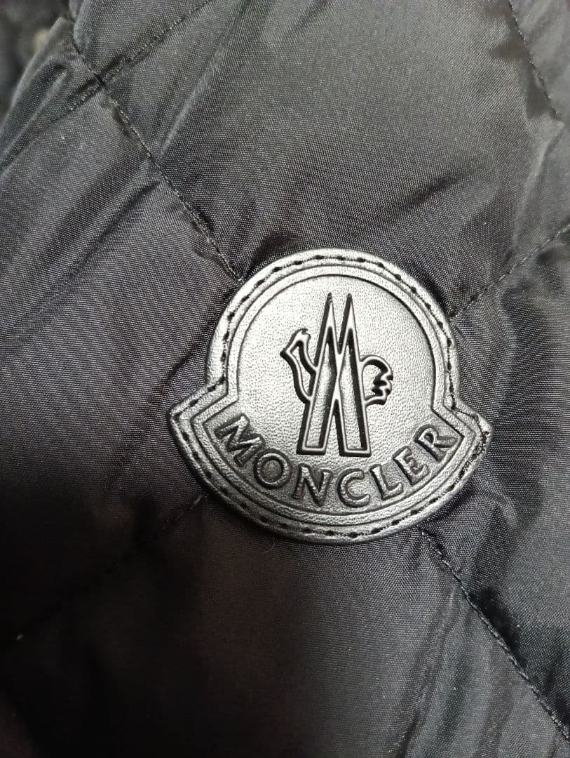 MONCLER キルティングライダースダウンジャケット（2）M〜L