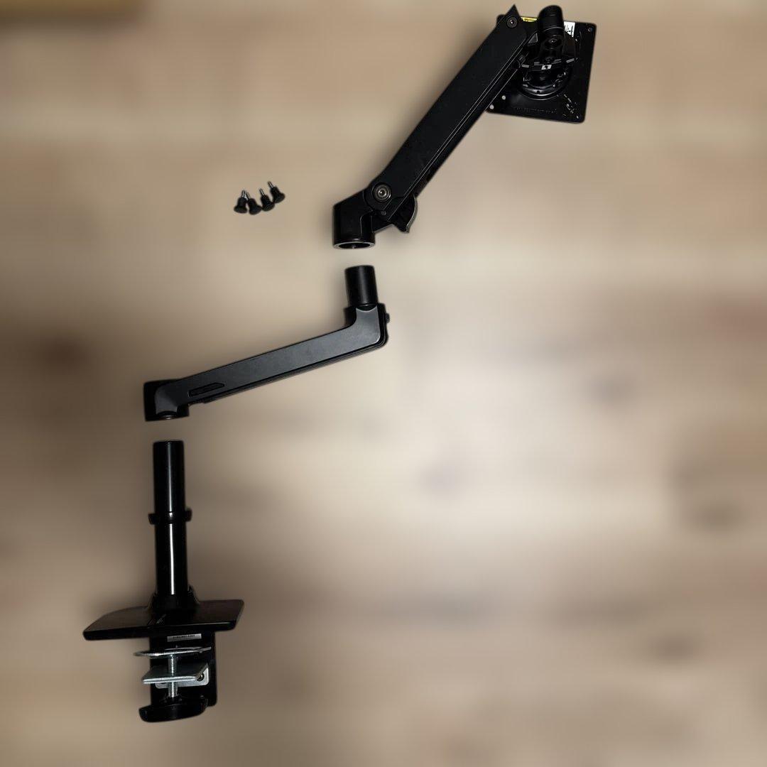 Amazon Basics モニターアーム エルゴトロンOEM品