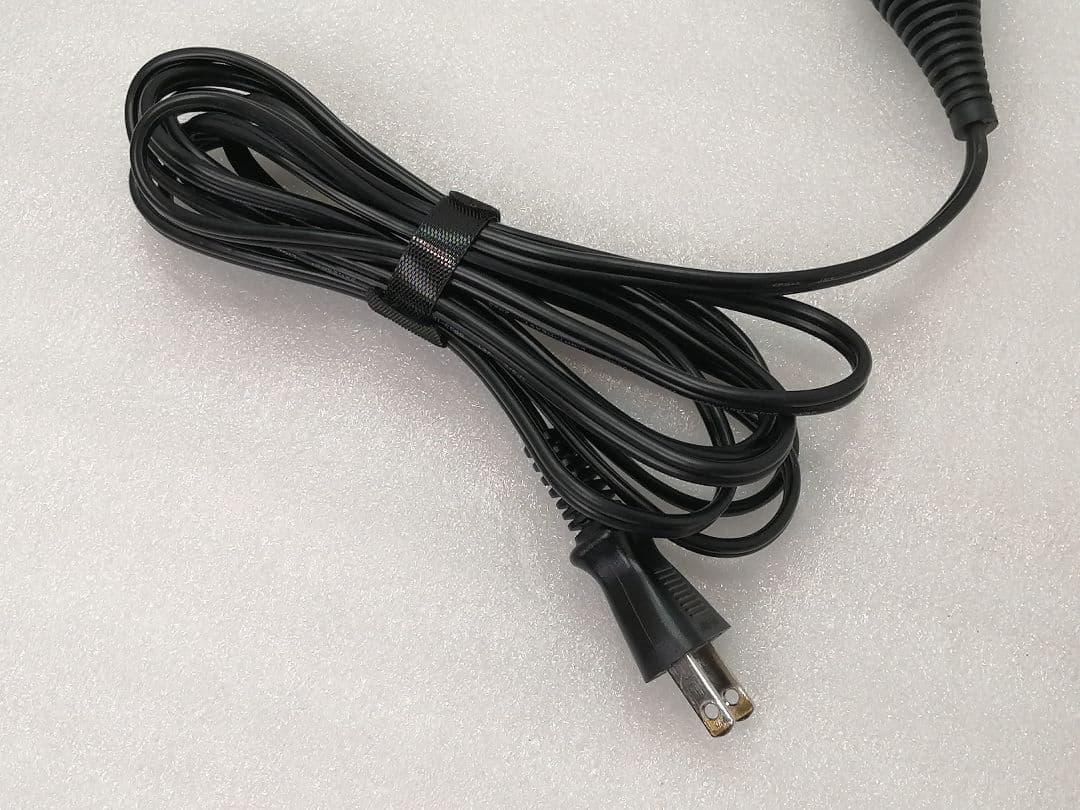 ufv LightHairDryer　ライトヘアードライヤー　01