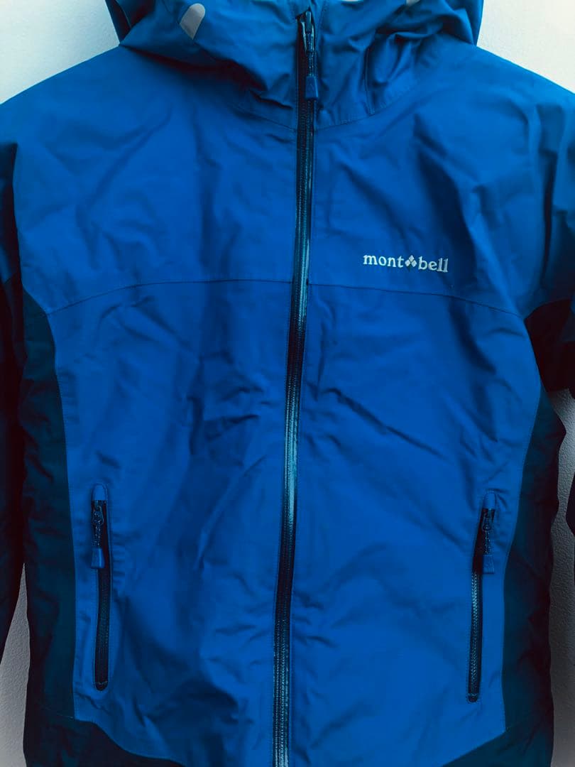 モンベル フード付きスキーウェア Kid's 150 スノボー　上着