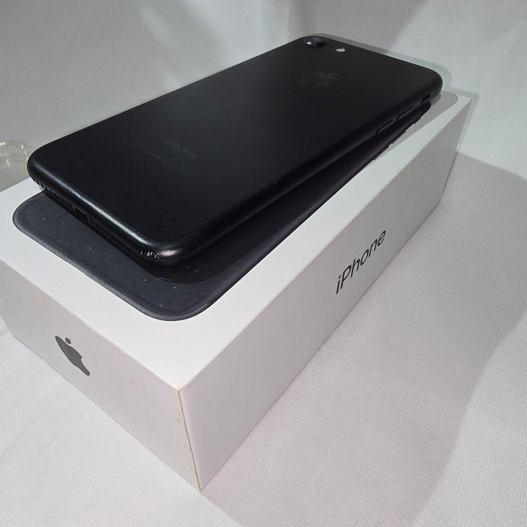 スマートフォン本体 Apple iPhone 7