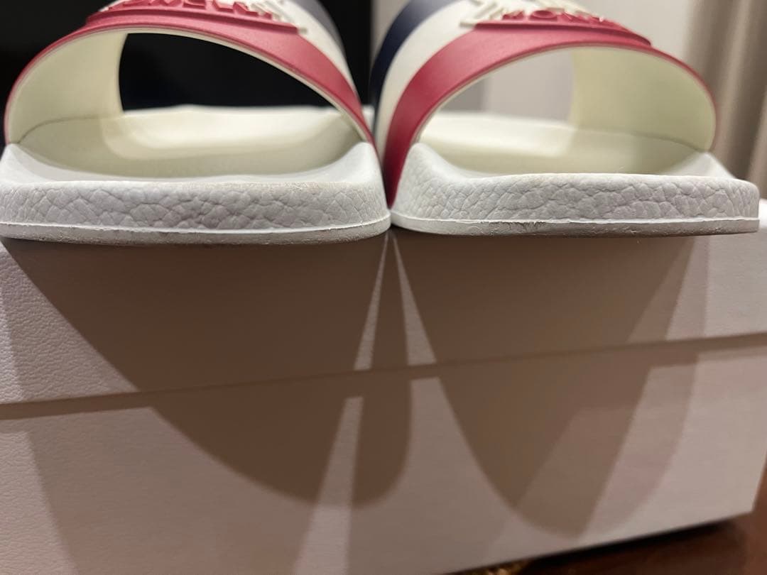 モンクレール スライドサンダル シャワーサンダル　箱付き