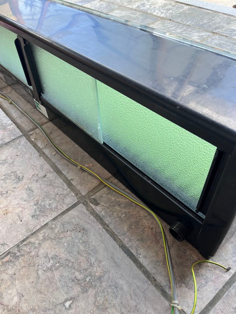 業務用寿司ネタケース　ホシザキ冷蔵ネタケース　HNC-150B-R-B形