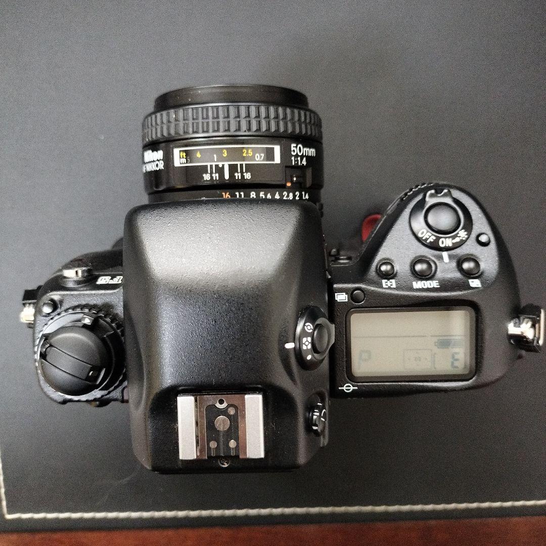 Nikon F5 一眼レフカメラ AF NIKKOR 50mm