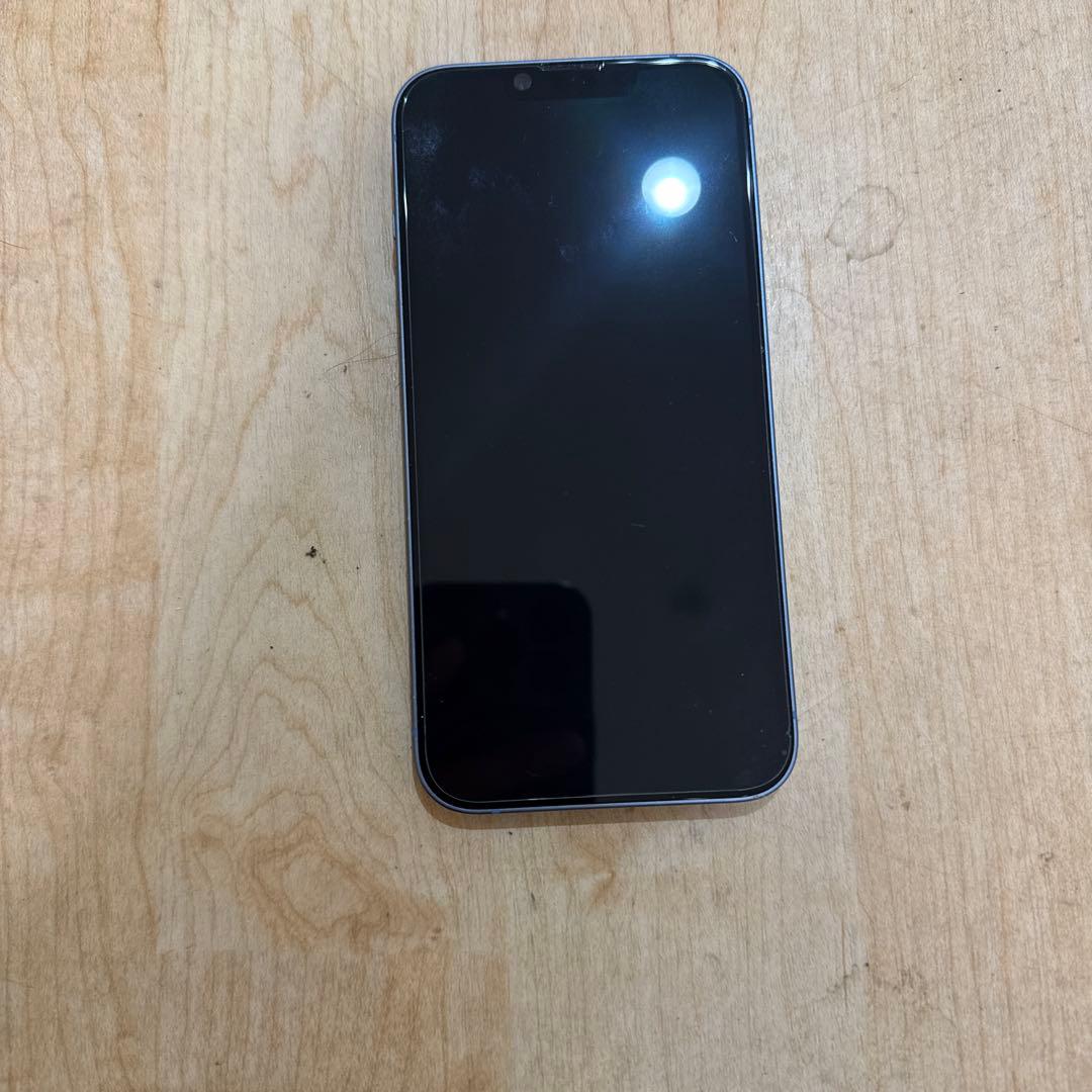 iPhone14 本体　水色　使用感あり