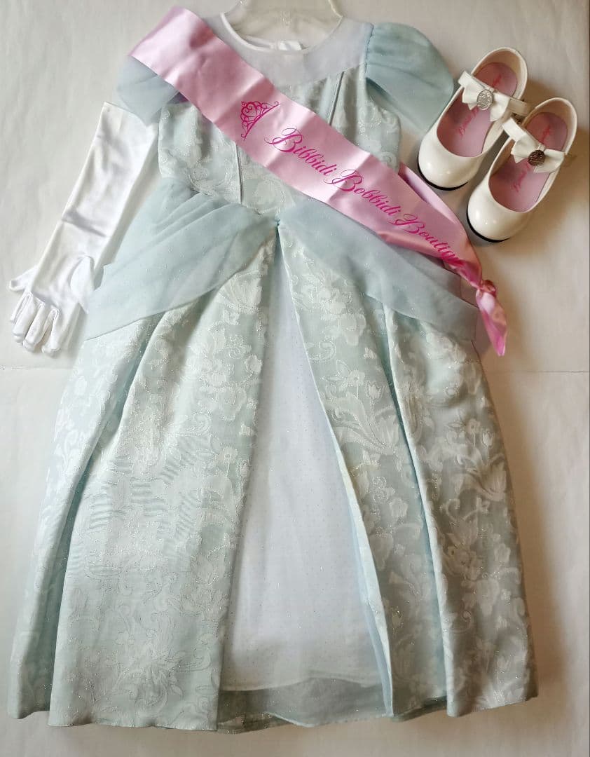 ビビディ•バビディ•ブティックシンデレラのドレス120&シューズ20 &おまけ付