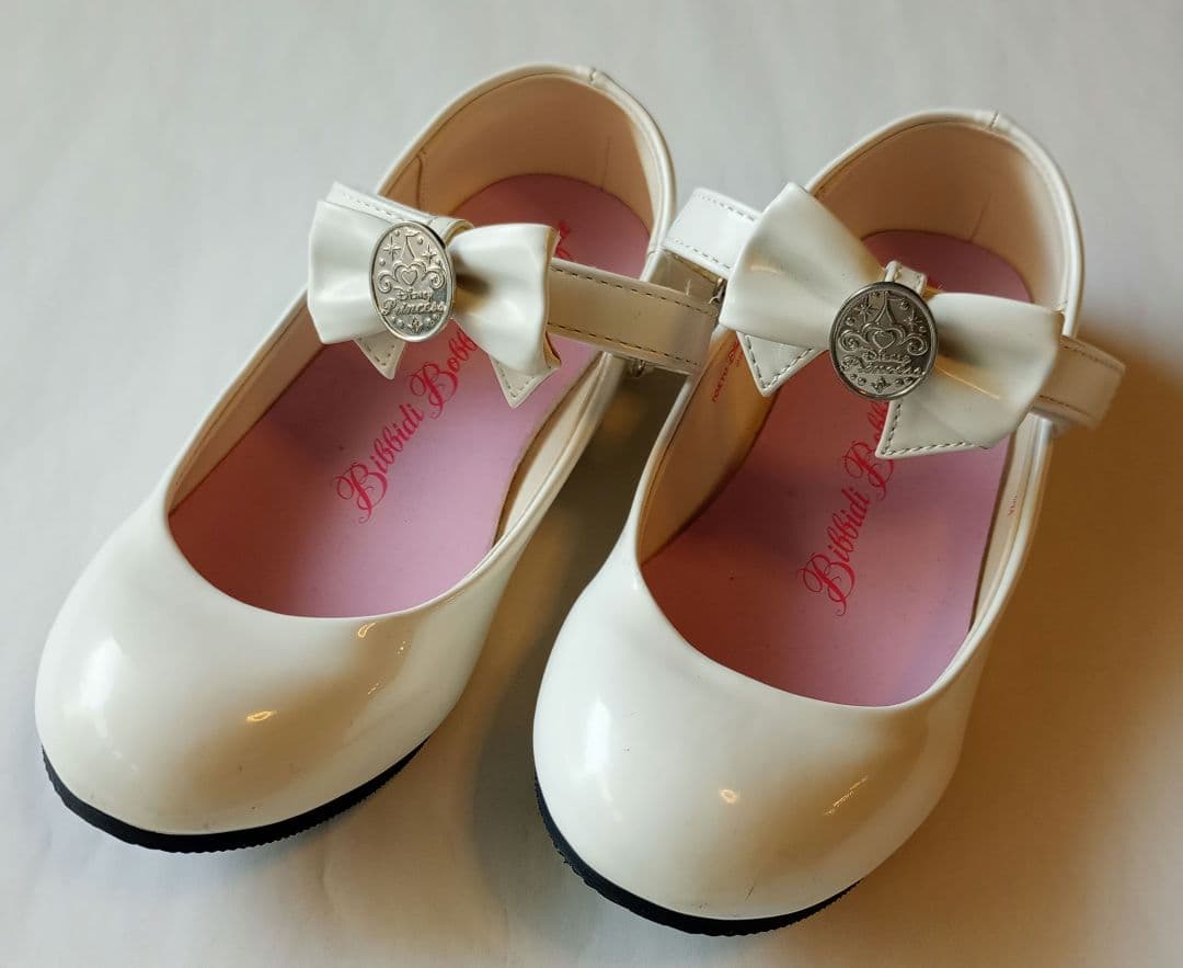 ビビディ•バビディ•ブティックシンデレラのドレス120&シューズ20 &おまけ付