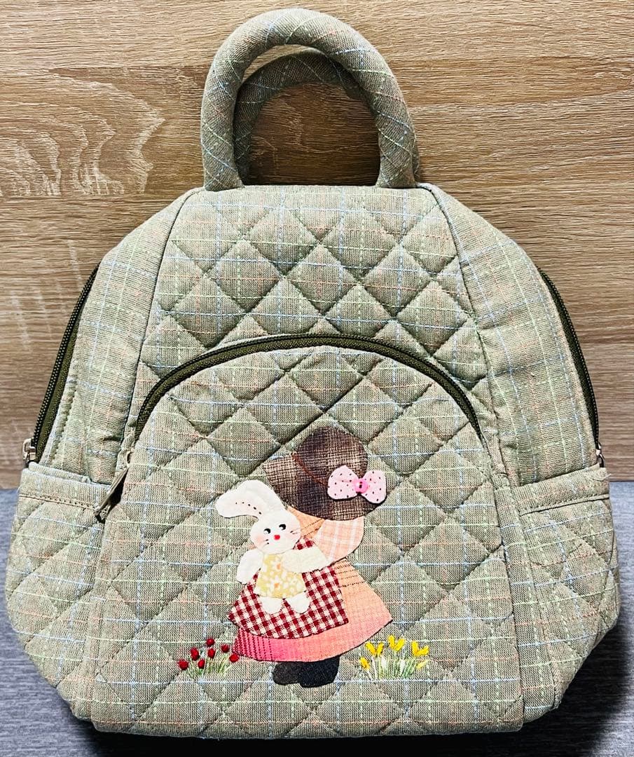 ★新作★スーちゃん＆うさぎ　リュック　ボディバッグ　ハンドメイド　グリーン系