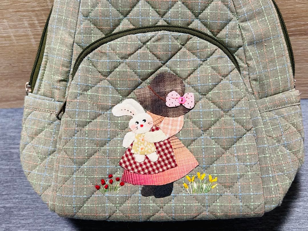 ★新作★スーちゃん＆うさぎ　リュック　ボディバッグ　ハンドメイド　グリーン系