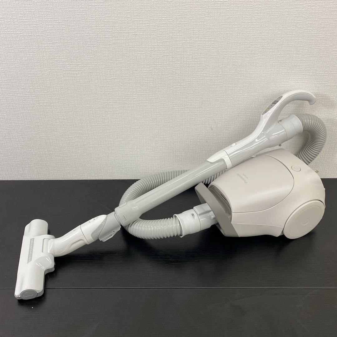 送料込み＊Panasonic 掃除機 2022年製＊1008-10