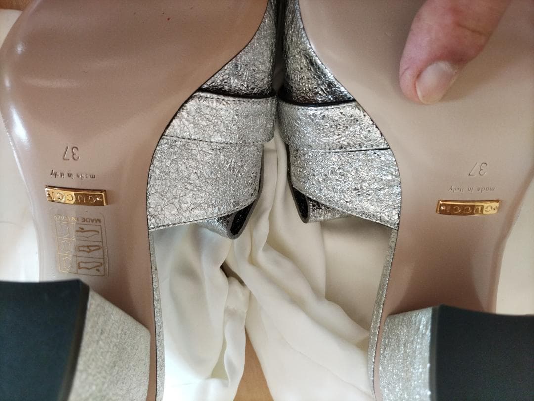 GUCCI シルバー フリンジミュール 37 保存袋付き