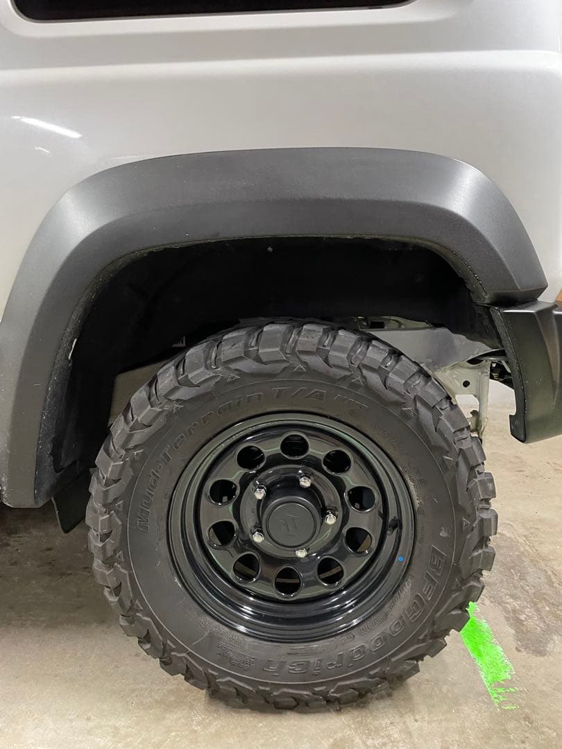 ②ジムニーシエラ 純正15インチホイール グッドリッチ　215/75R15