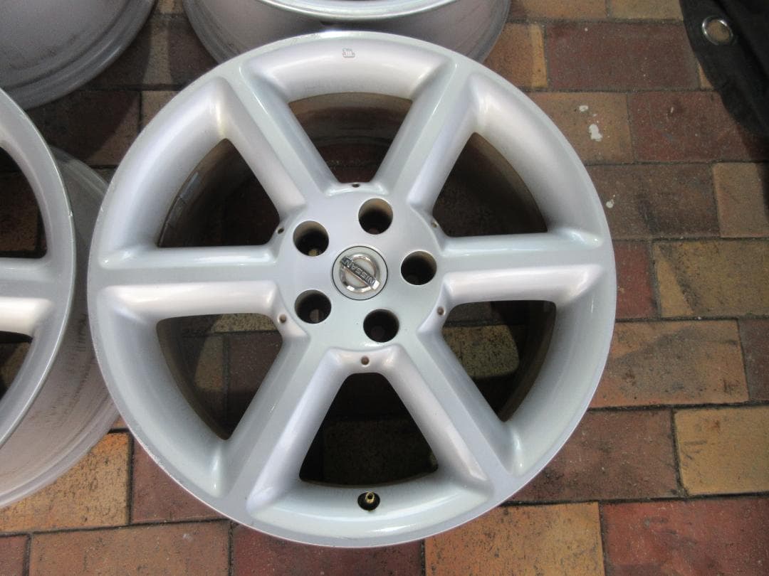 Arex！日産 Z33純正 18インチアルミホイール 4本組中古良品