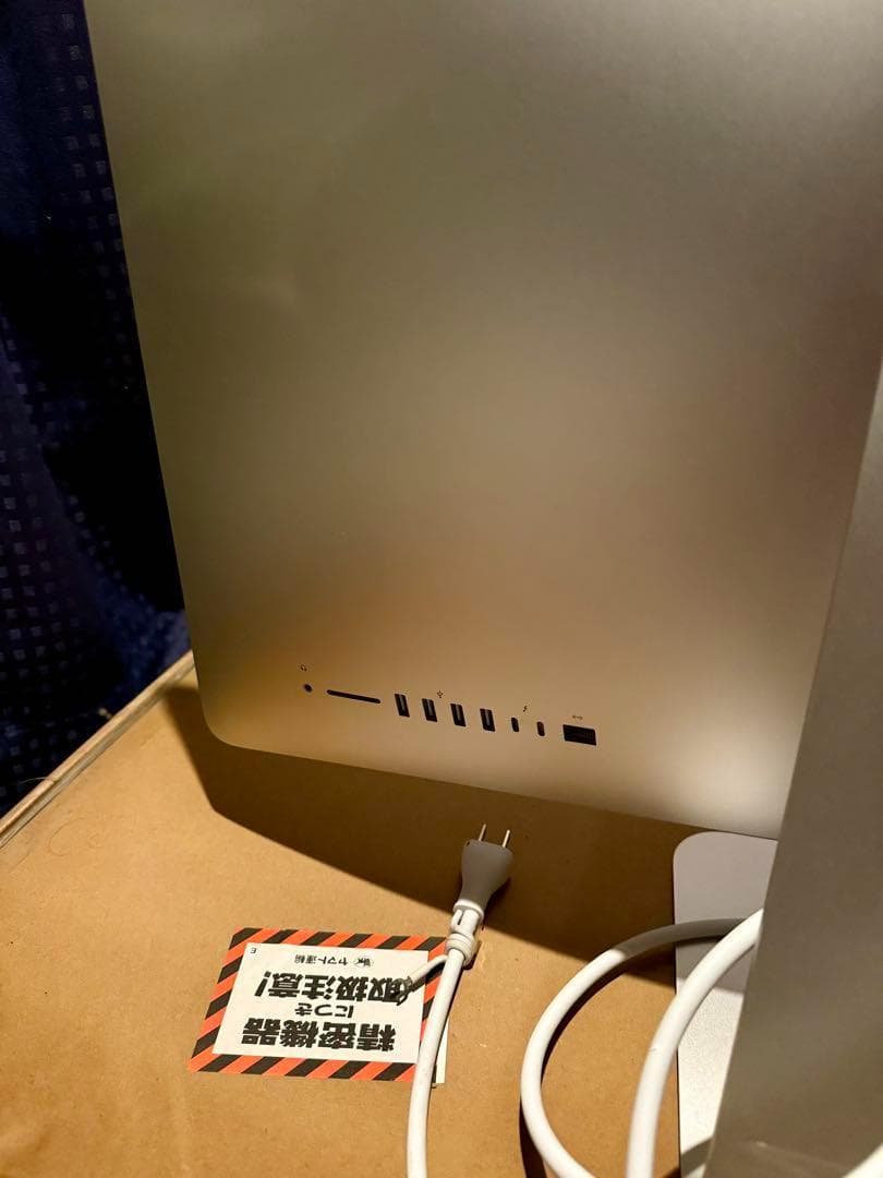 iMac (Retina 5K, 27-inch, 2019) 本体