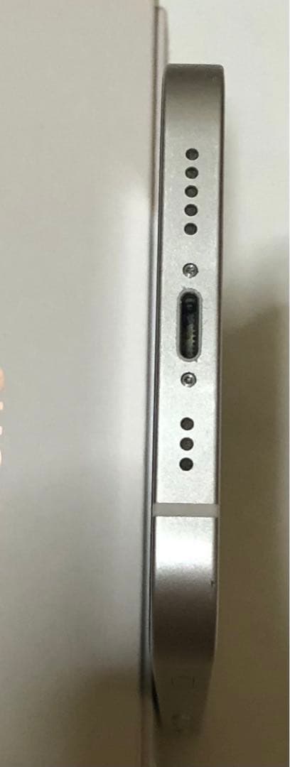 Apple iPhone 12 ホワイト 本体　128GB SIMフリー