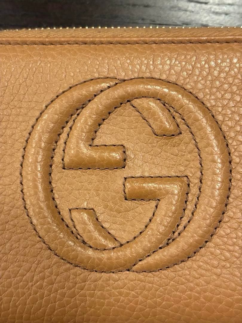正規品　美品　グッチ財布　グッチ長財布　グッチインターロッキングG レザー