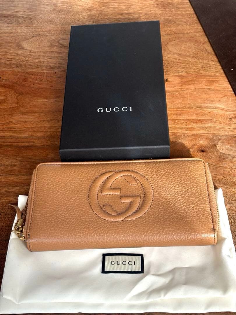 正規品　美品　グッチ財布　グッチ長財布　グッチインターロッキングG レザー