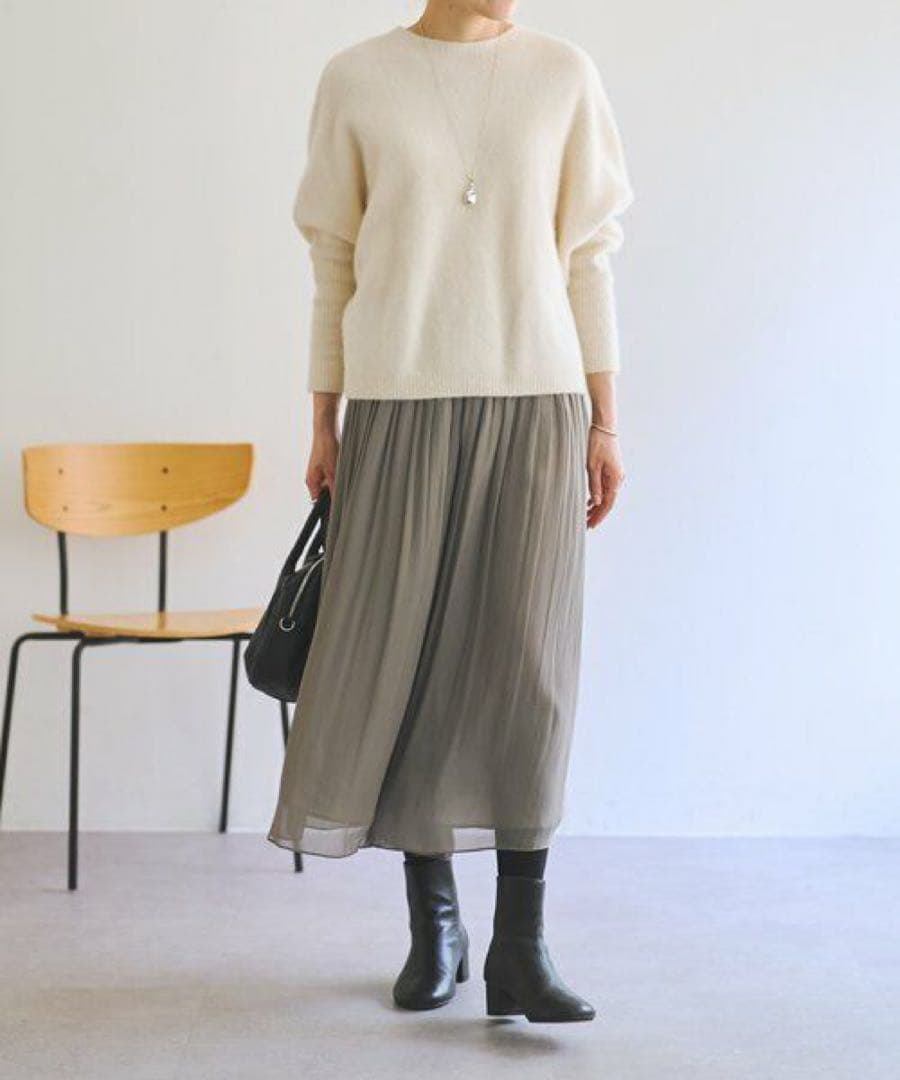 【新品タグ付】ビアズリー シワシフォンギャザーパンツ カーキ