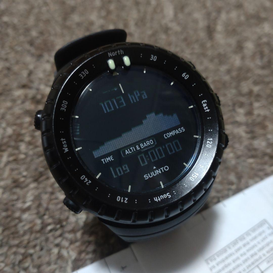 SUUNTO CORE　スント　コア　デジタル　腕時計　ブラック