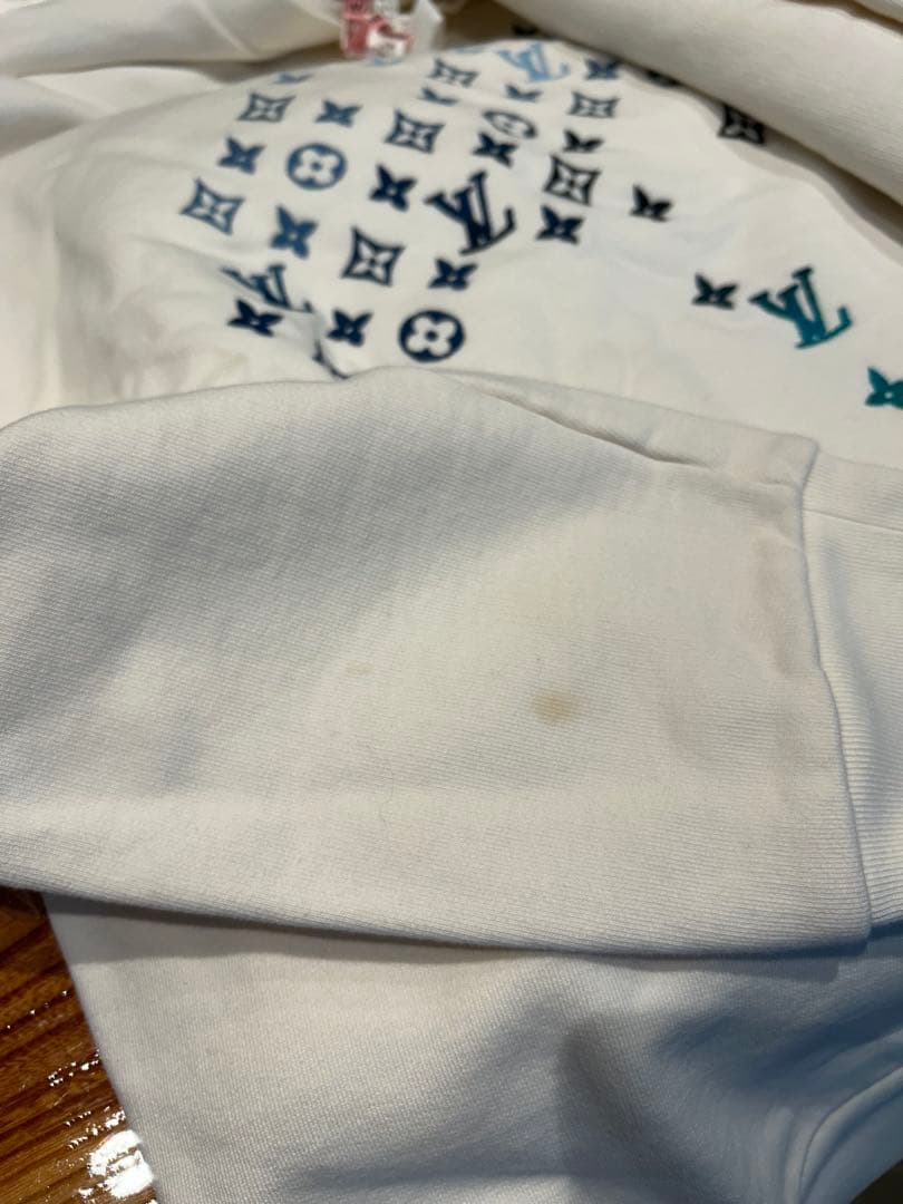 LOUIS VUITTON ルイヴィトン　メンズ　トレーナー　2点セット