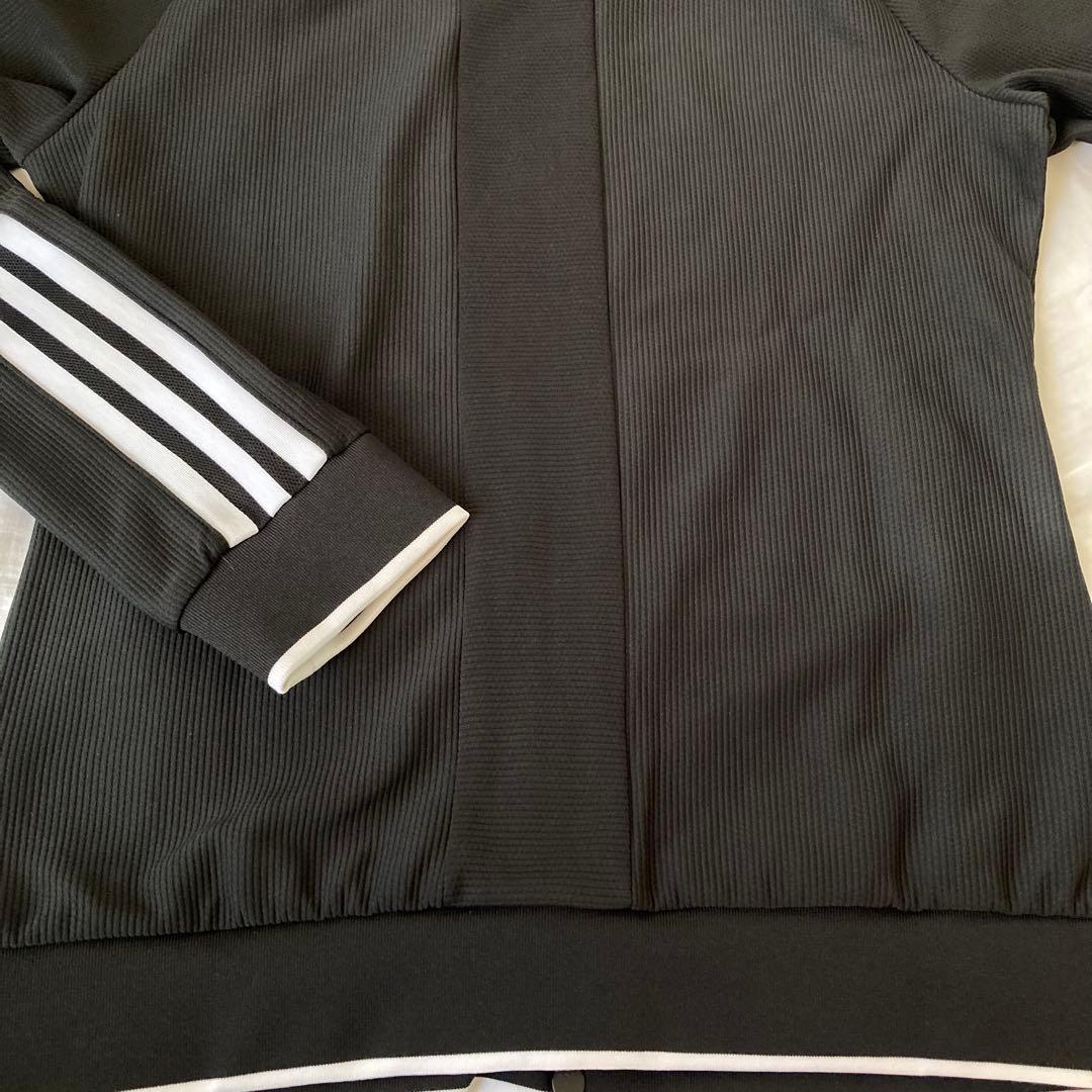 新品adidas アディダス　レディース　ジャケット　スカート セットアップＬ