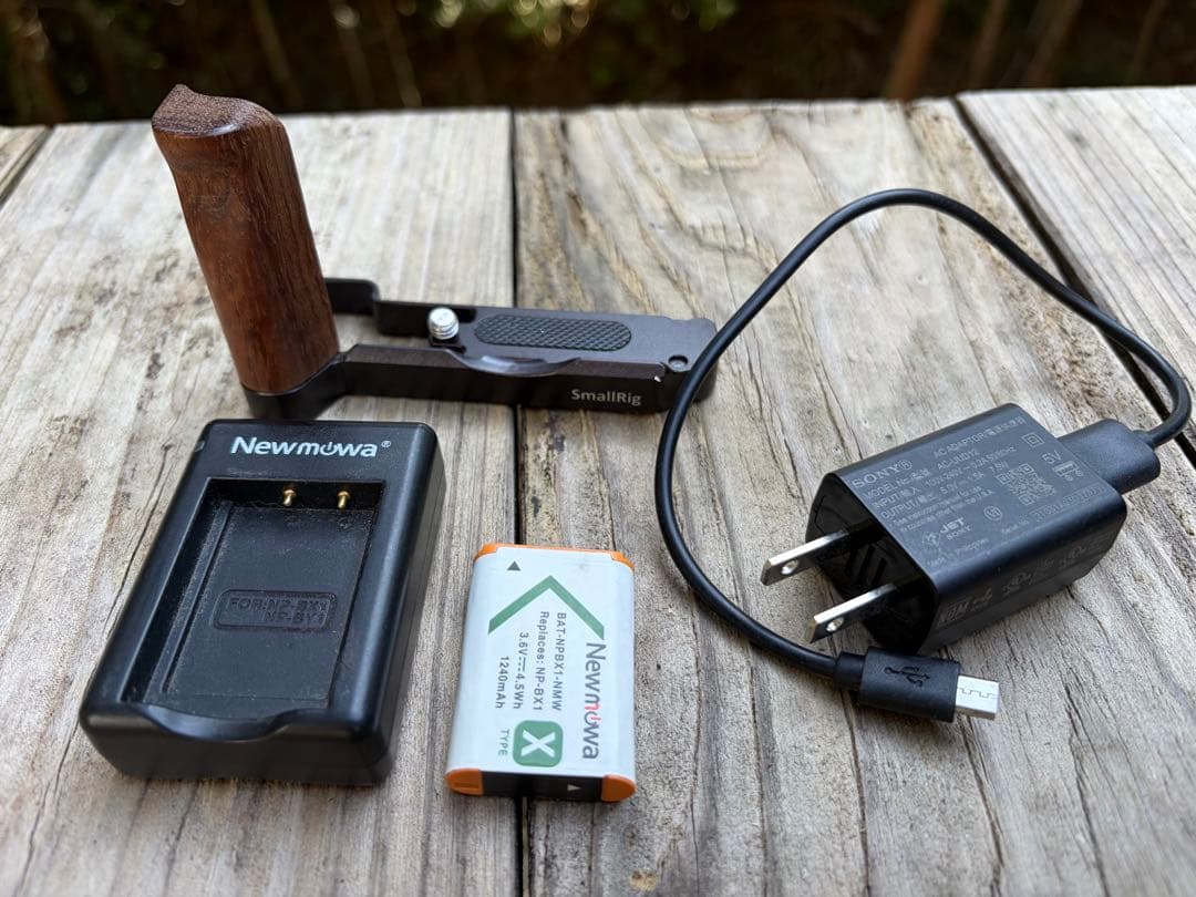 デジタルカメラ SONY Cyber-Shot DSC-RX100M7