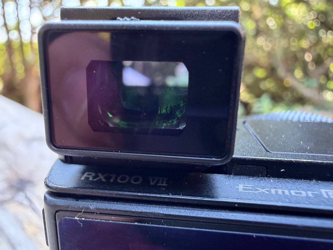 デジタルカメラ SONY Cyber-Shot DSC-RX100M7