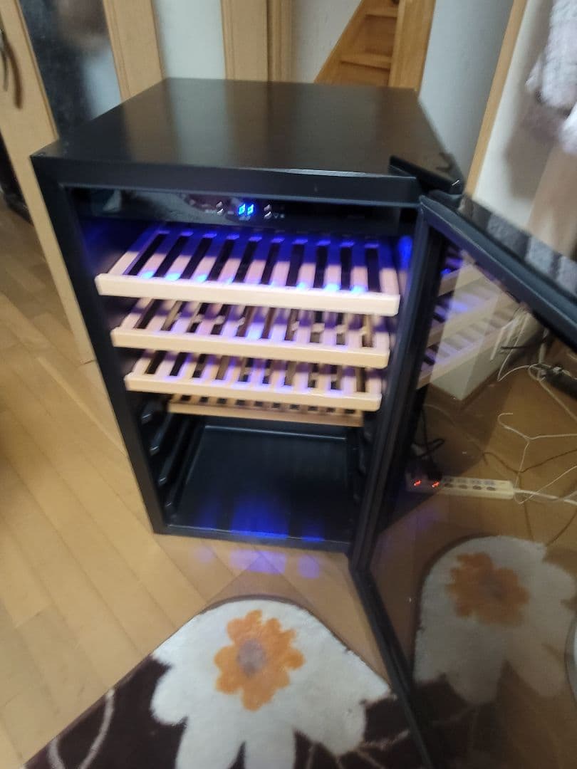 【動作確認済み】エクセレンス 三ツ星貿易 ワインセラー MB-6110C