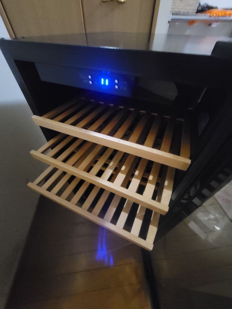 【動作確認済み】エクセレンス 三ツ星貿易 ワインセラー MB-6110C