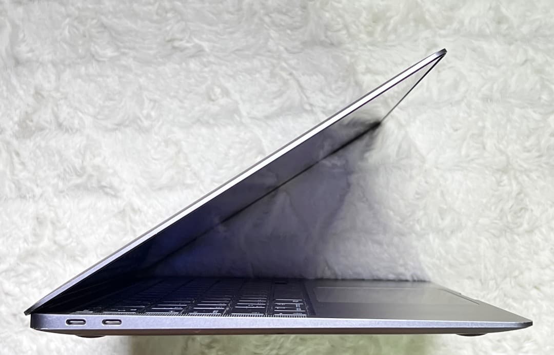 み*ー様 可動品♪〜MacBook Air (M1, 2020) バッテリー良好