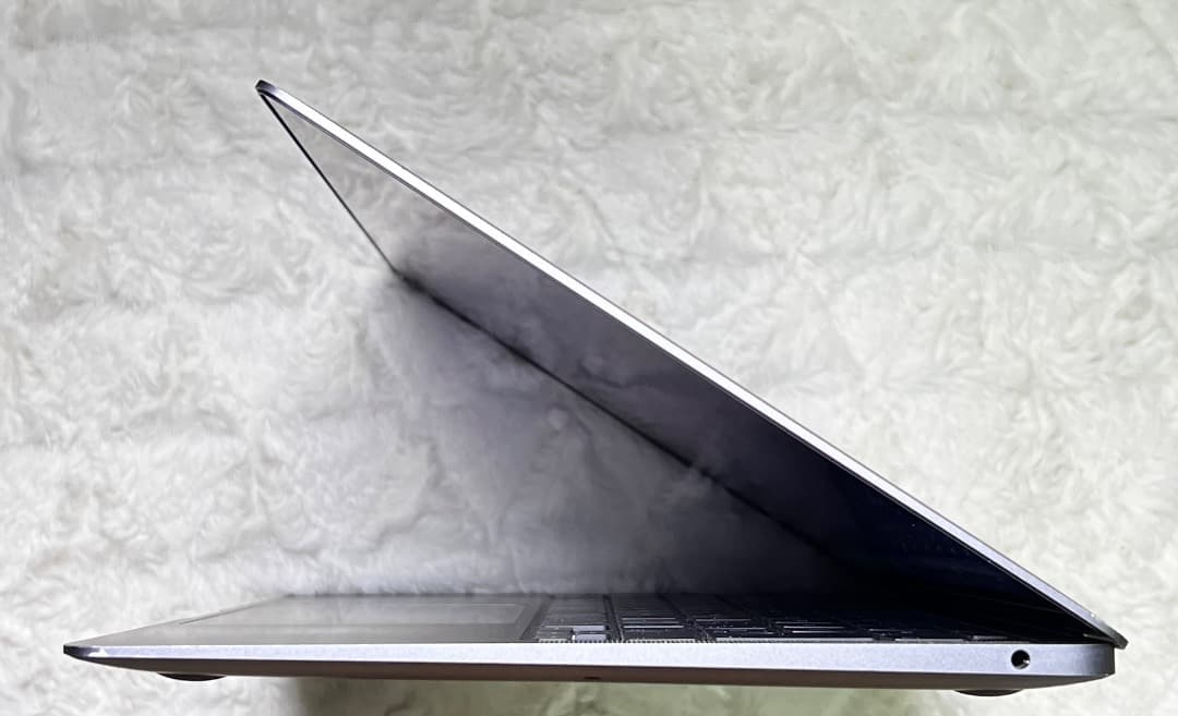 み*ー様 可動品♪〜MacBook Air (M1, 2020) バッテリー良好