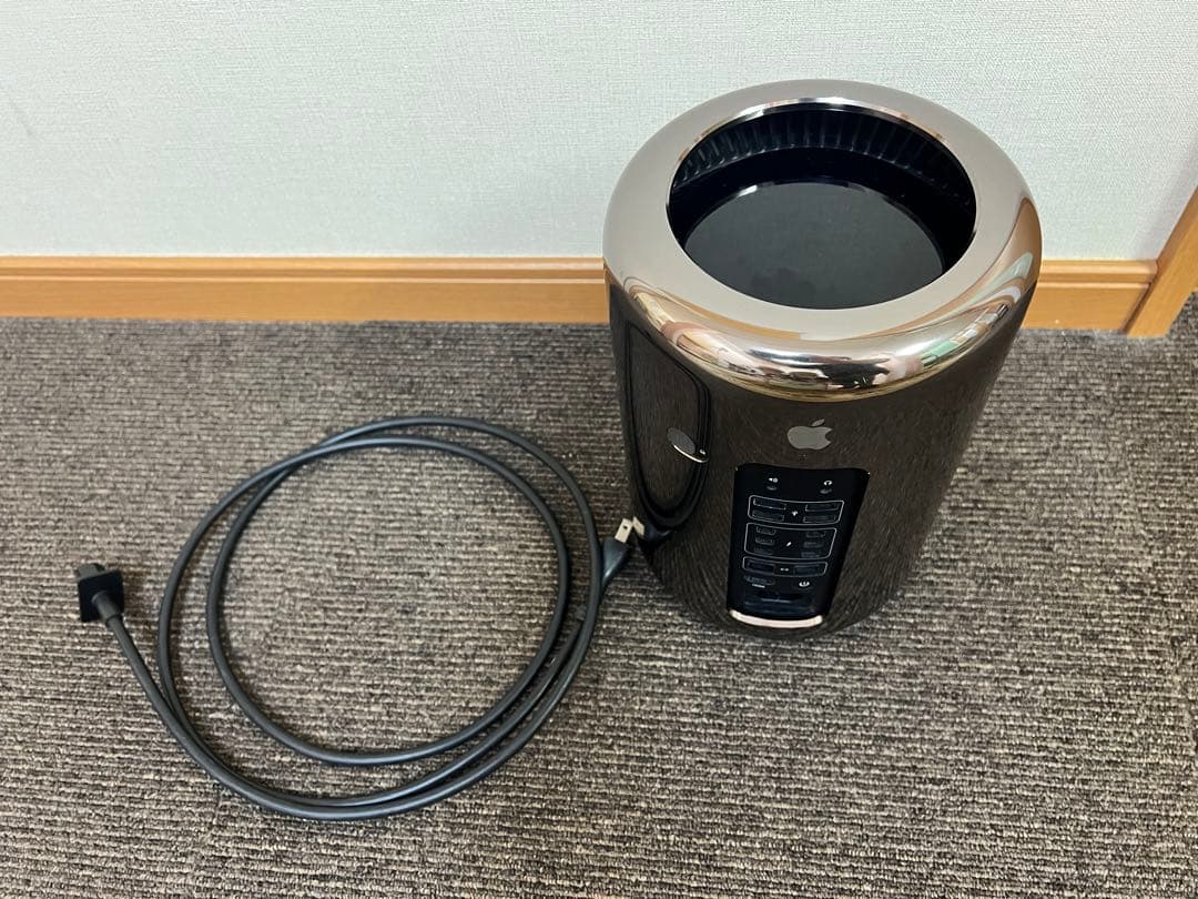 【ジャンク】Apple Mac Pro 2013 12コア 64GB D500