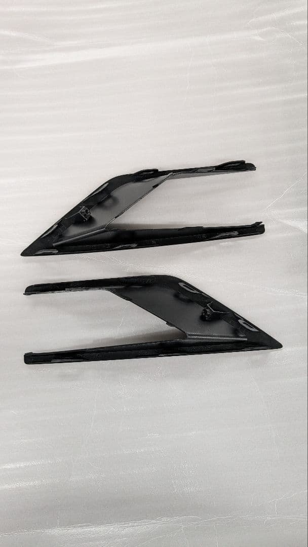 デリカD5　フロントバンパー　チッピングブラック塗装