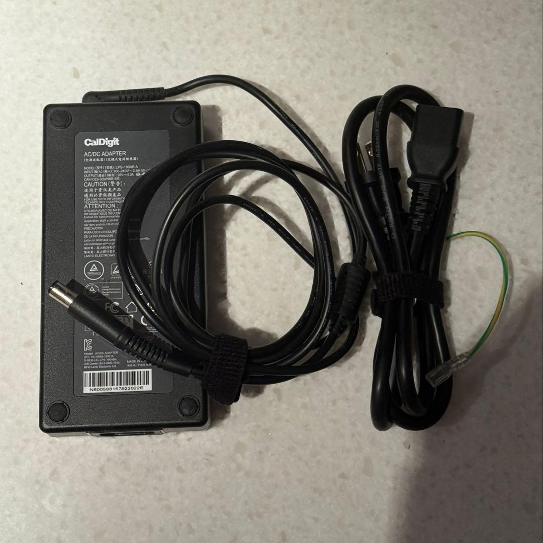 CalDigit TS3 Plusドッキングステーション