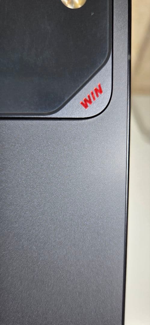 HONOR WIN RT 16/512 バッテリー100％ 傷無し