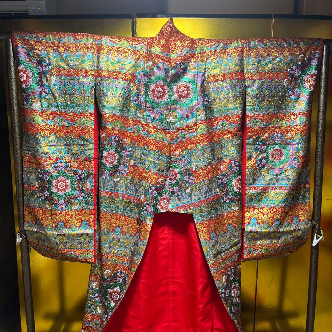 ⭐︎⭐︎ 佐 ⭐︎⭐︎打掛　色打掛　正絹　総金彩　秋山章