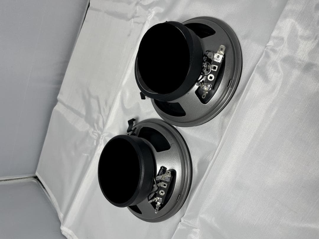 ベンツW124トレードインフロントスピーカー新品 2個セット 高級品